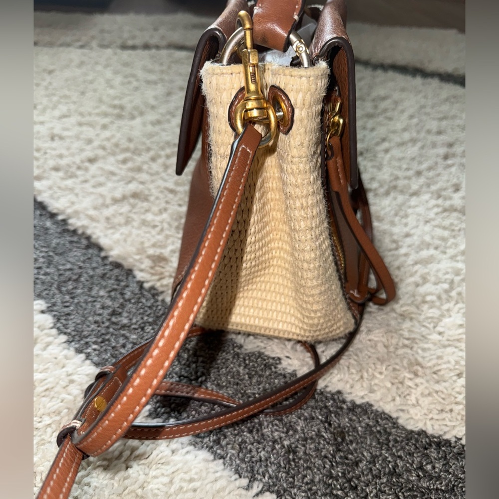 Tory Burch Half Moon straw crossbody bag purse Mini - Picture 16 of 16